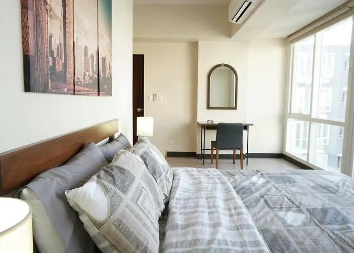 Mactan Newtown Family Breakaway! Appartement *