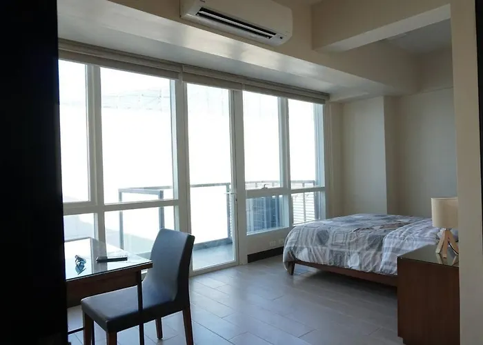 Mactan Newtown Family Breakaway! Appartement